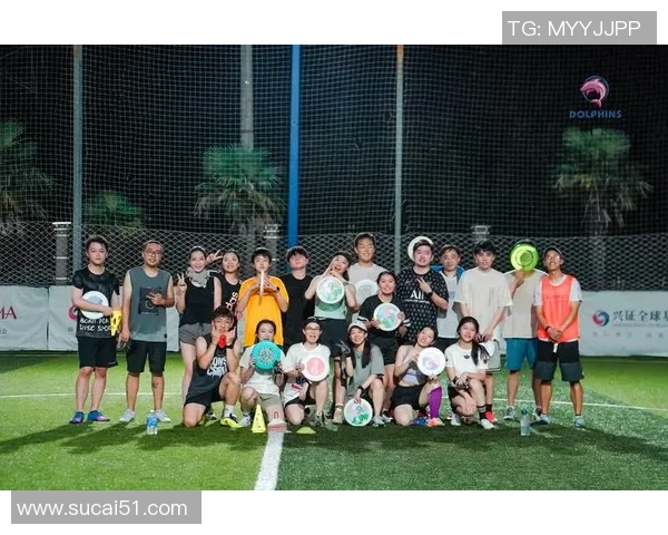 南京飞盘队灵活性变革引发热议探索飞盘运动新风潮与团队发展之路