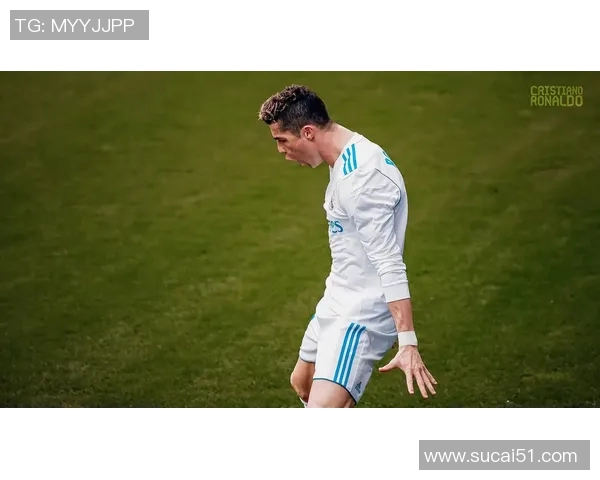 足球明星如何在篮球场上展现魅力与激情的双重粉丝文化